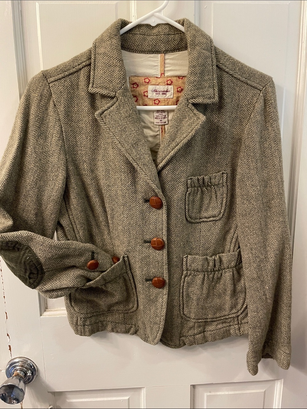 Abercrombie & Fitch Women's Herringbone Blazer in Light Taupe